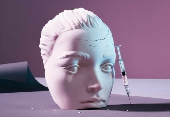 آیا جراحی زیبایی به افراد احساس بهتری می‌دهد؟