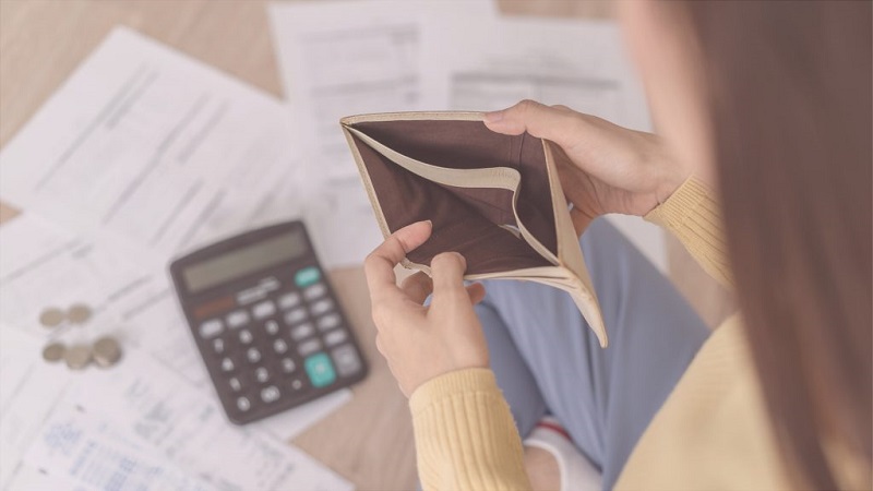 چگونه بر نگرانی‌های مالی خود غلبه کنیم؟